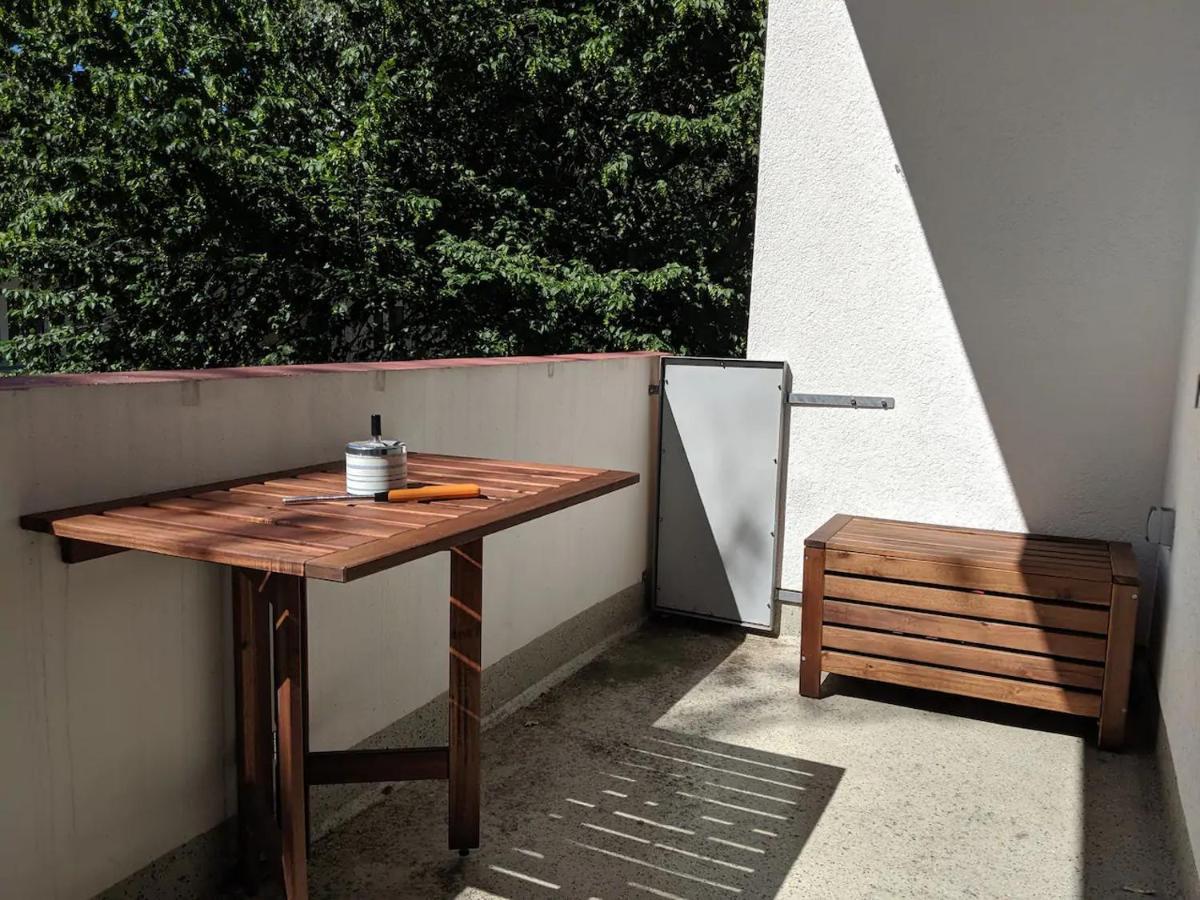 15% Discount - 60m² - Wasserbett - Wifi - Parking -balkon